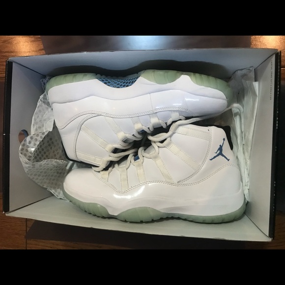 Jordan 11 Legend Blue size 9.5 OG all - Picture 9 of 9